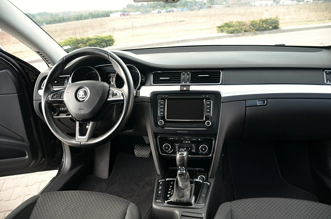 Skoda Superb - Zdjęcie 23