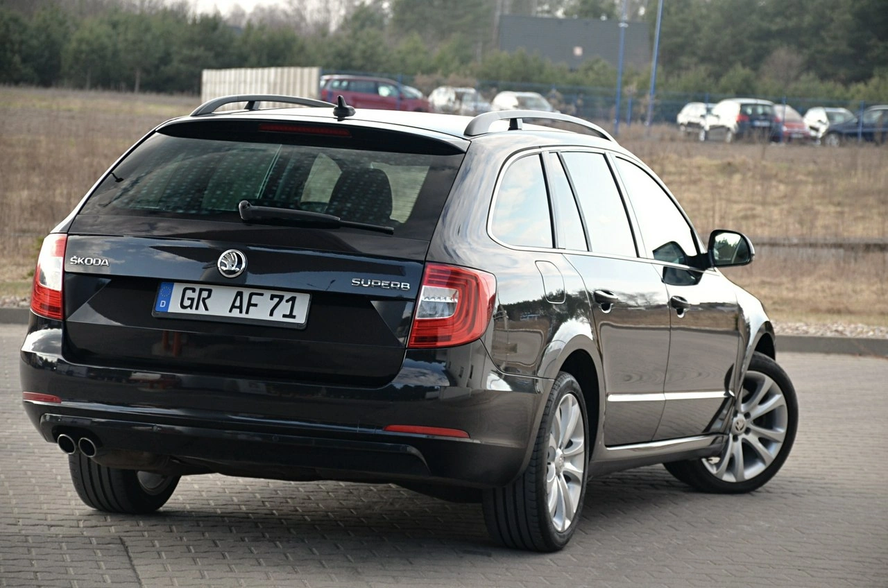 Skoda Superb - Zdjęcie 8