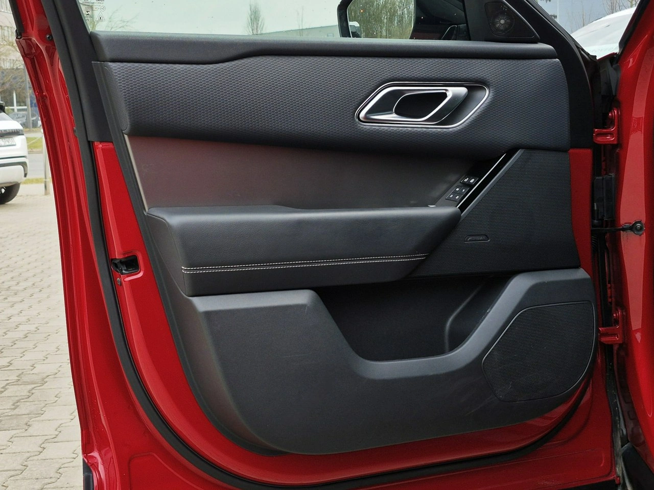 Land Rover Range Rover Velar - Zdjęcie 13