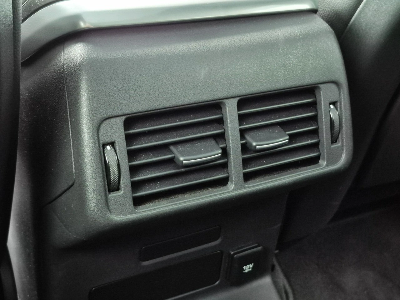 Land Rover Range Rover Velar - Zdjęcie 22