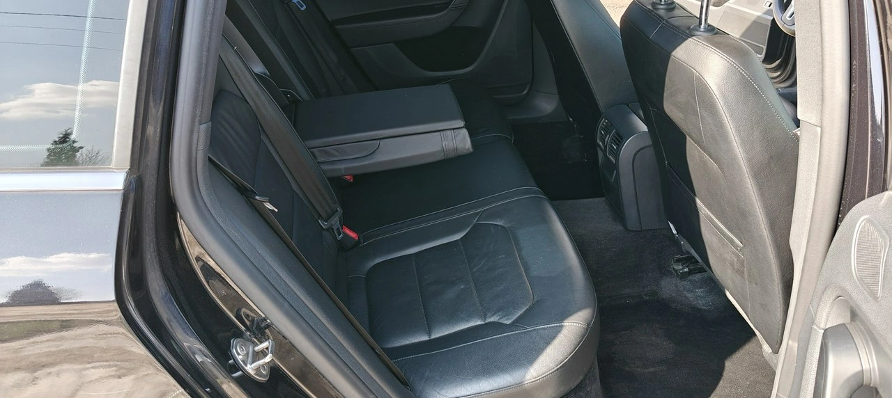 Volkswagen Passat - Zdjęcie 9