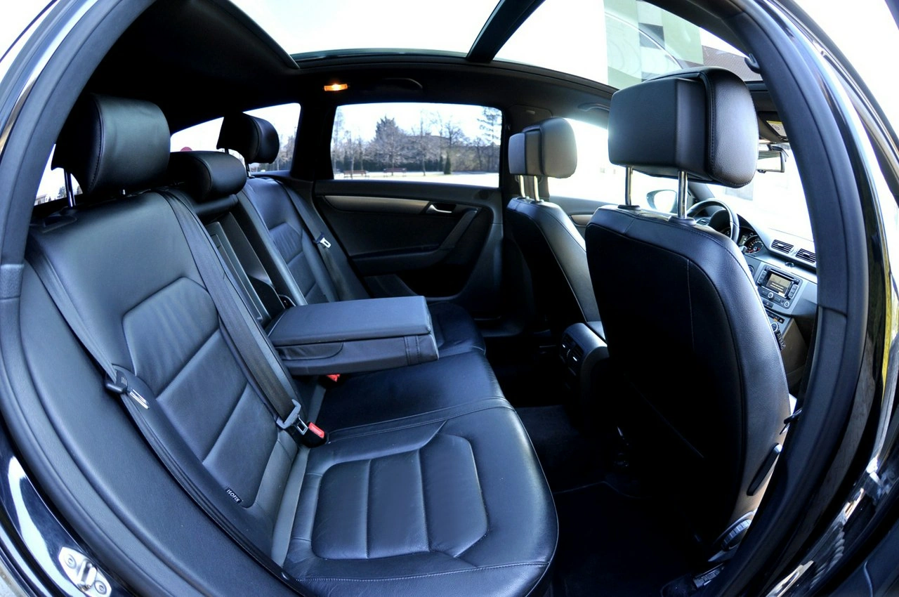 Volkswagen Passat - Zdjęcie 10
