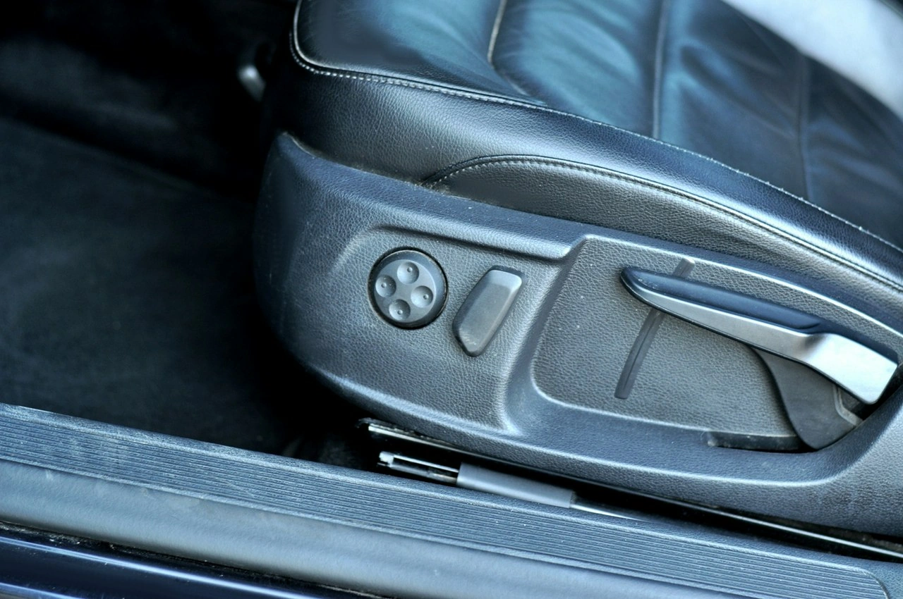 Volkswagen Passat - Zdjęcie 11