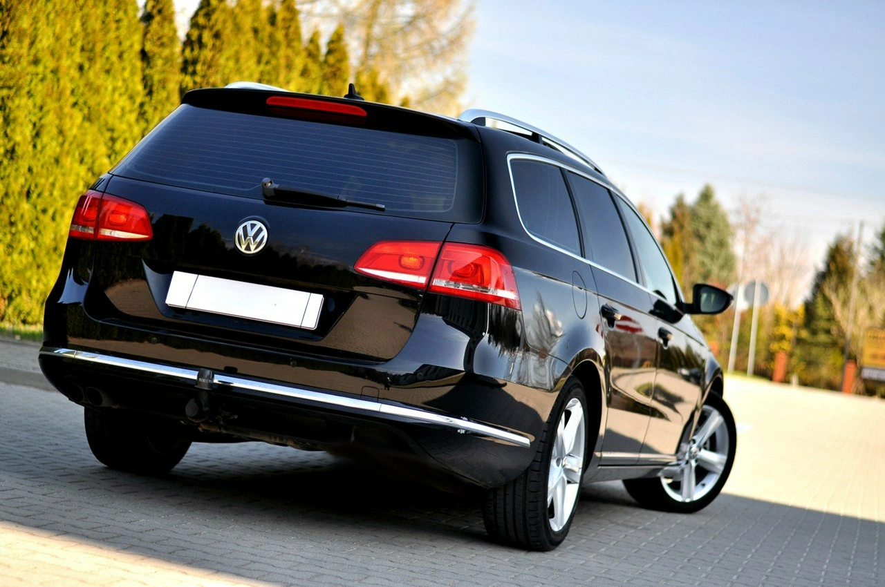 Volkswagen Passat - Zdjęcie 32