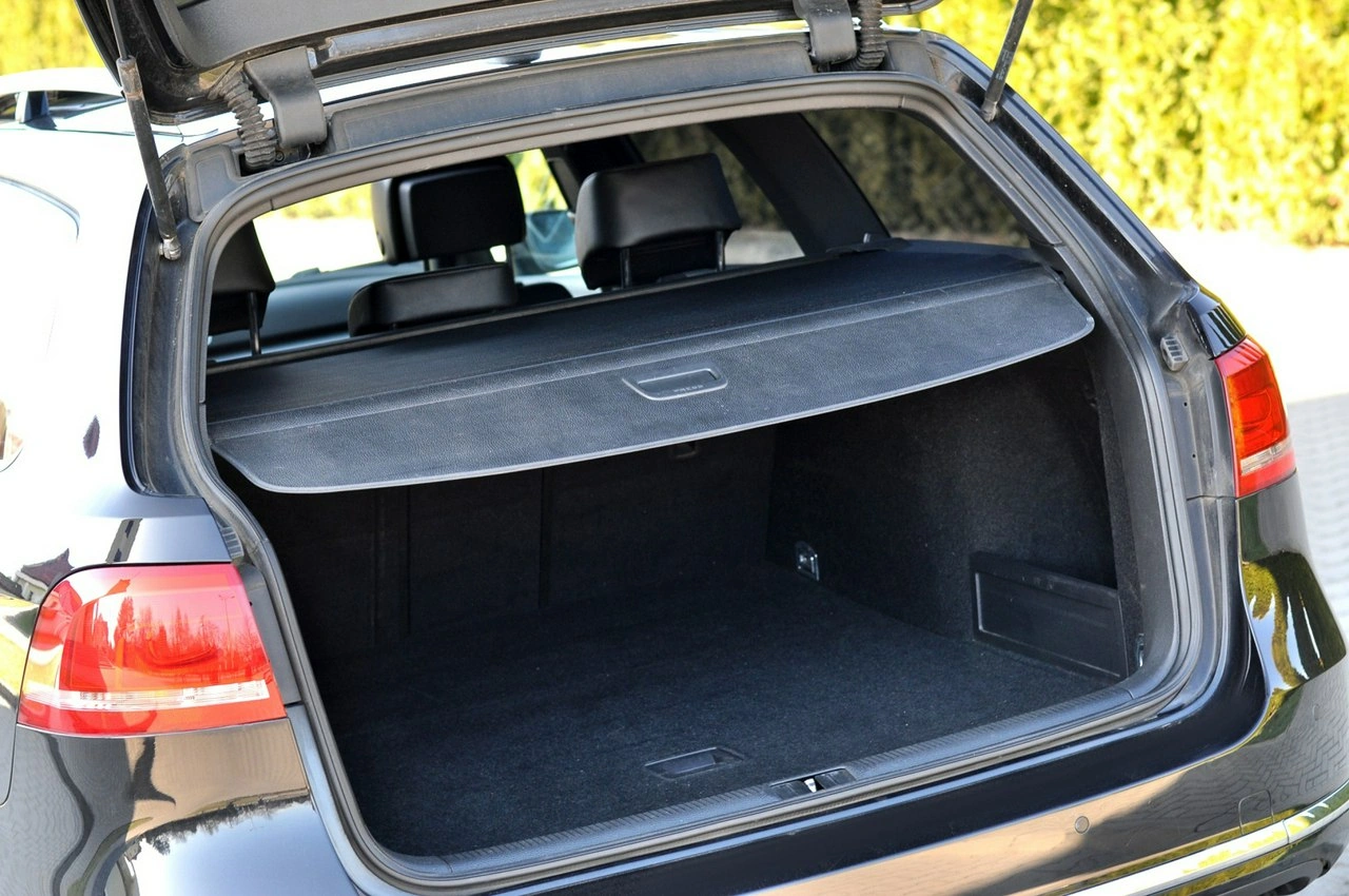 Volkswagen Passat - Zdjęcie 36