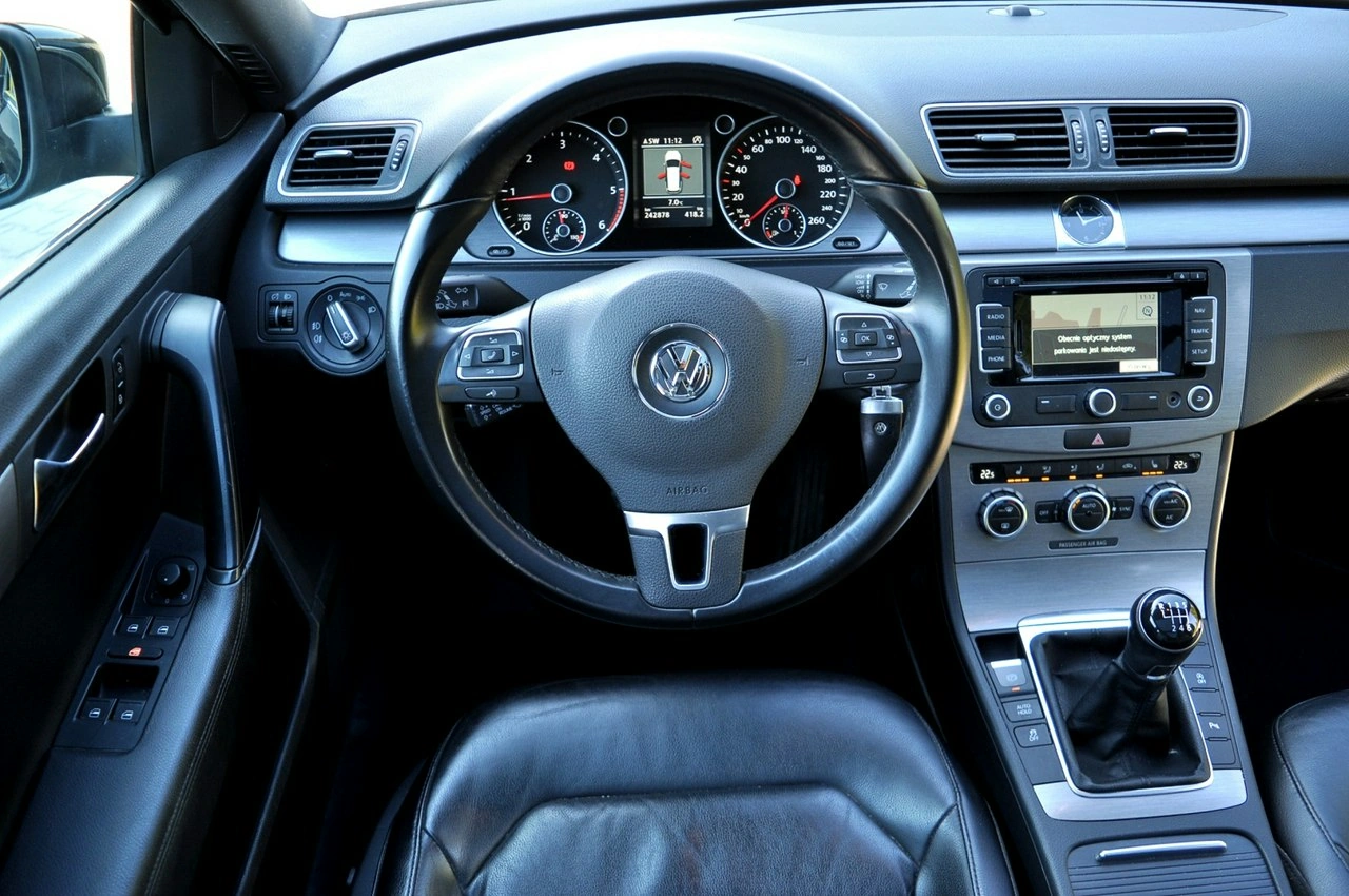 Volkswagen Passat - Zdjęcie 5
