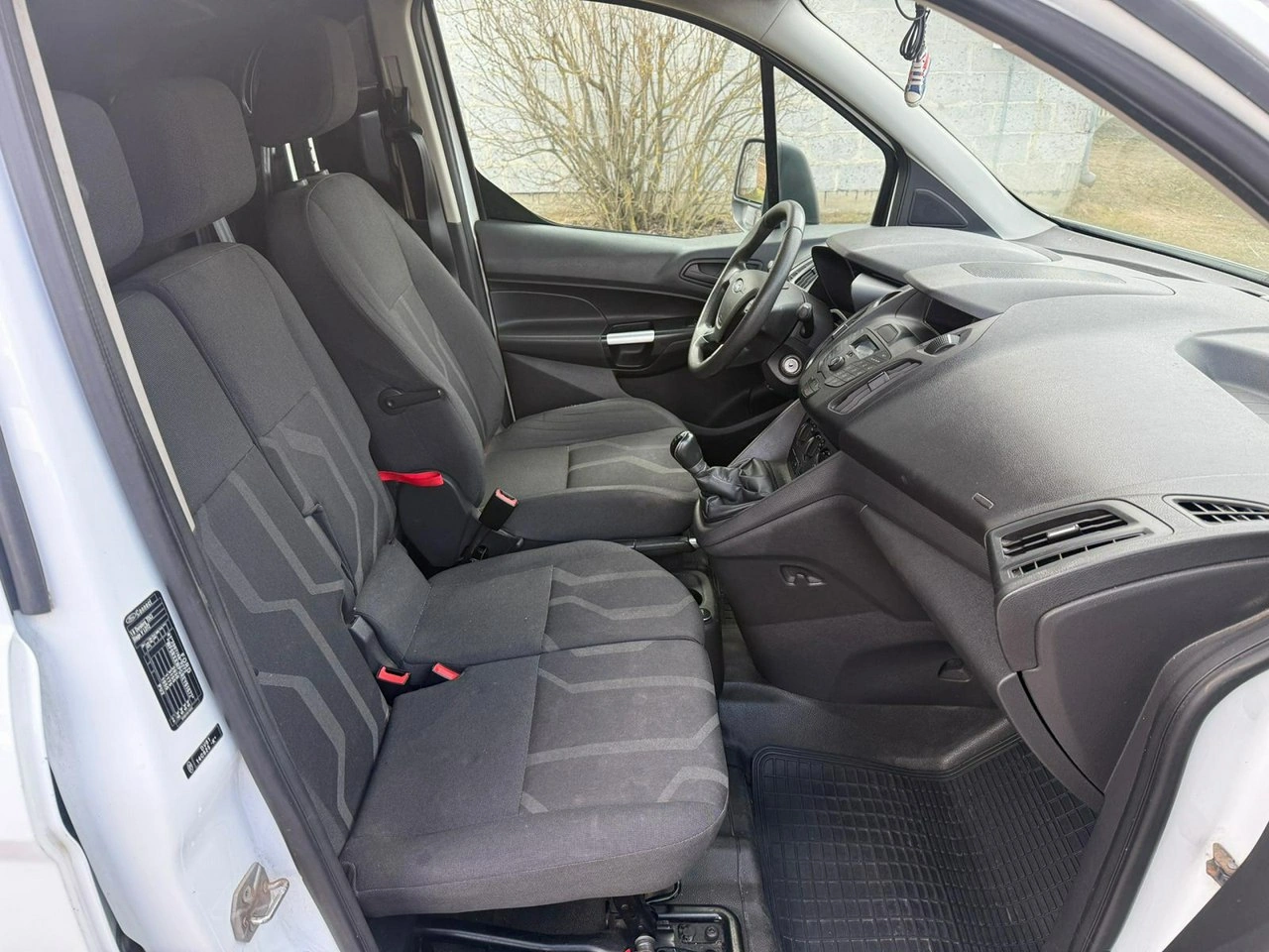 Ford Transit Connect - Zdjęcie 10