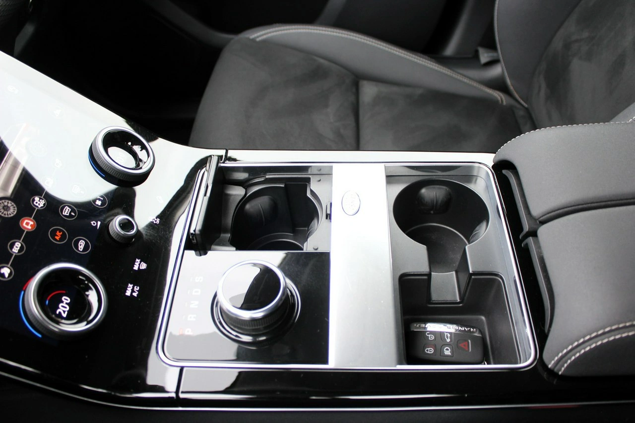 Land Rover Range Rover Velar - Zdjęcie 24