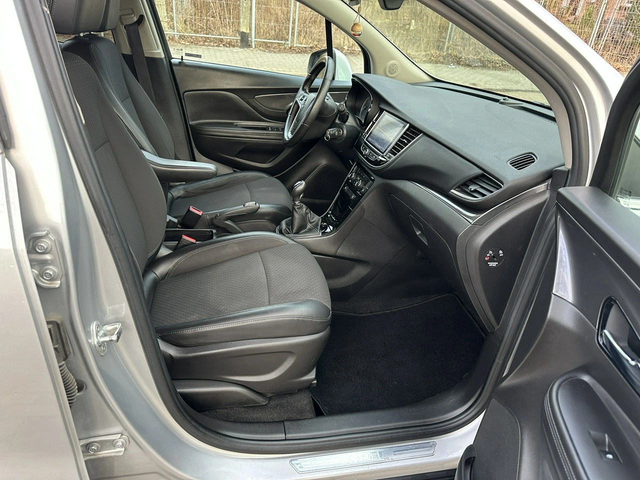 Opel Mokka X - Zdjęcie 16
