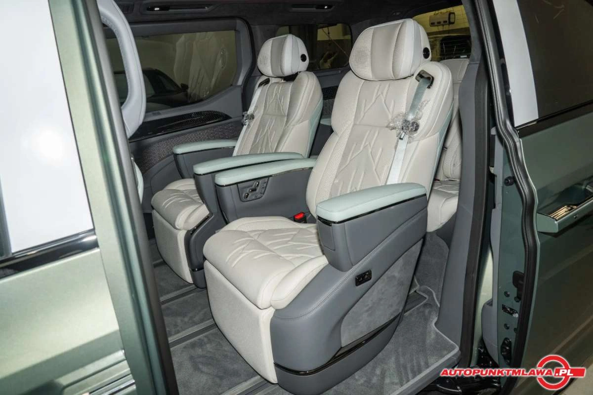 ZEEKR 009 - Zdjęcie 10