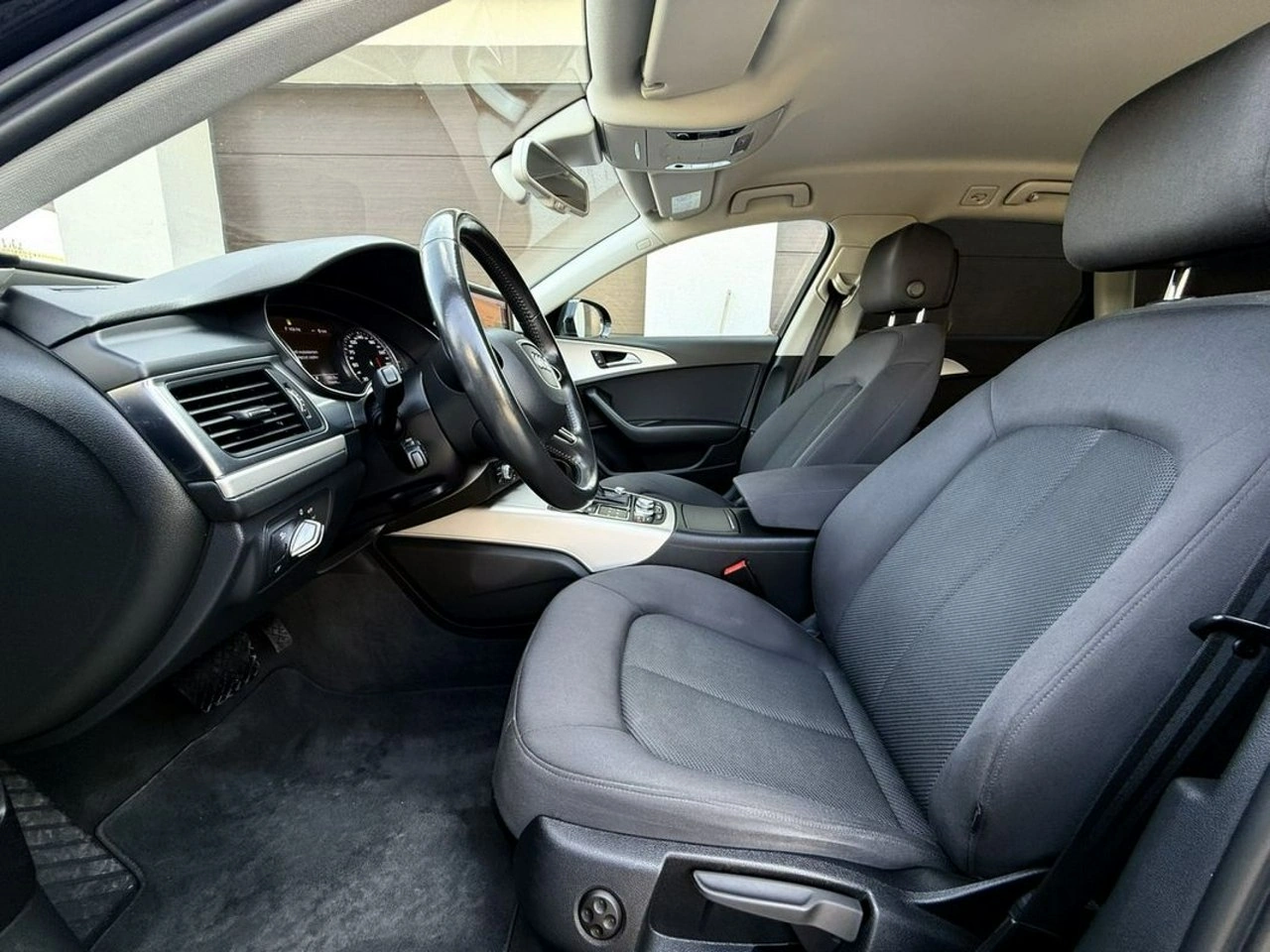 Audi A6 - Zdjęcie 13