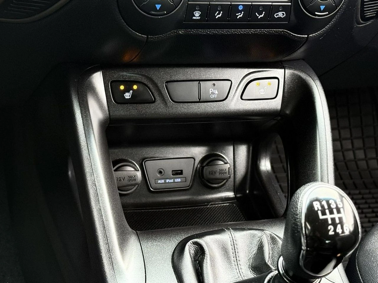 Hyundai ix35 - Zdjęcie 23