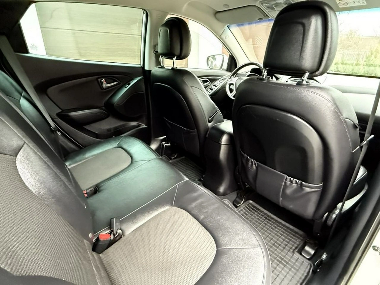Hyundai ix35 - Zdjęcie 25