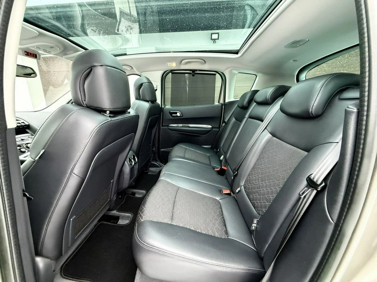Peugeot 3008 - Zdjęcie 18