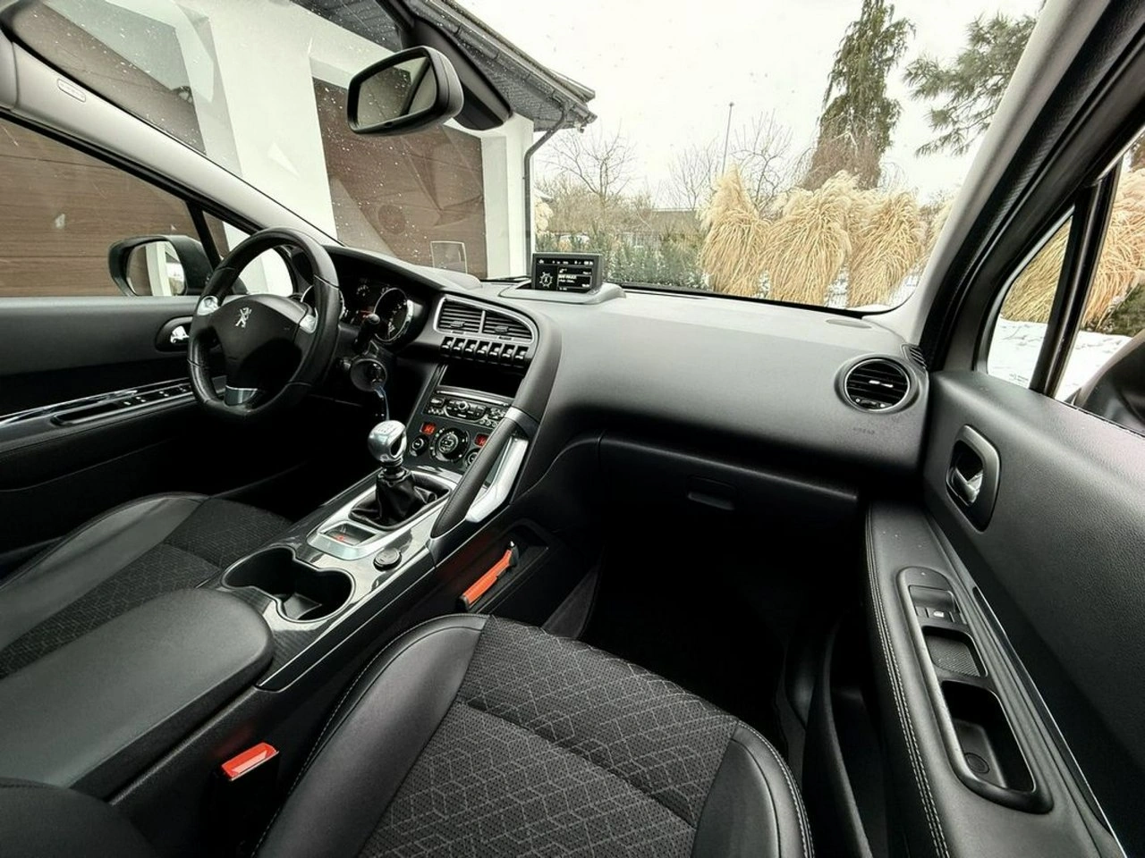 Peugeot 3008 - Zdjęcie 28
