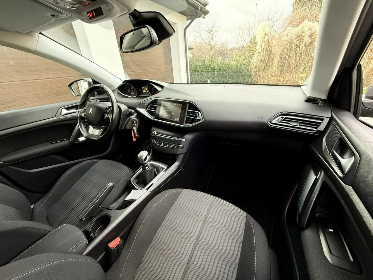 Peugeot 308 - Zdjęcie 26