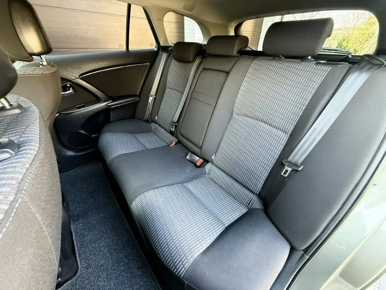 Toyota Avensis - Zdjęcie 18