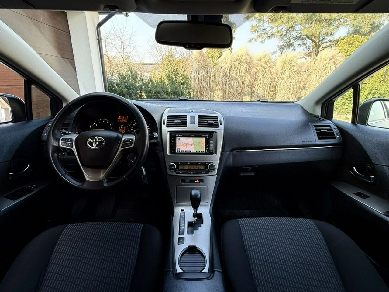 Toyota Avensis - Zdjęcie 19