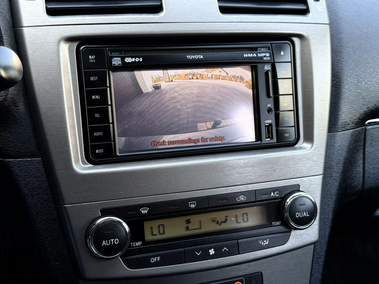 Toyota Avensis - Zdjęcie 32