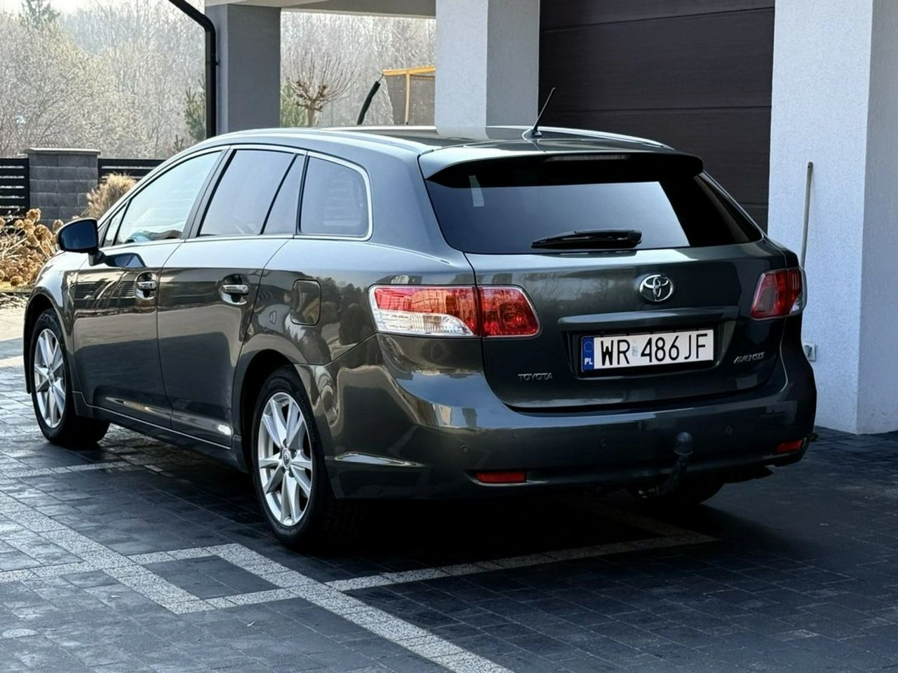 Toyota Avensis - Zdjęcie 4
