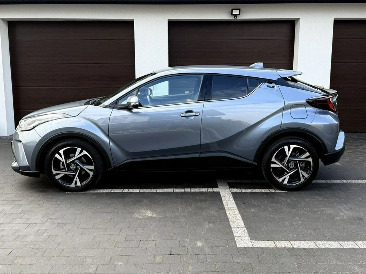 Toyota C-HR - Zdjęcie 2