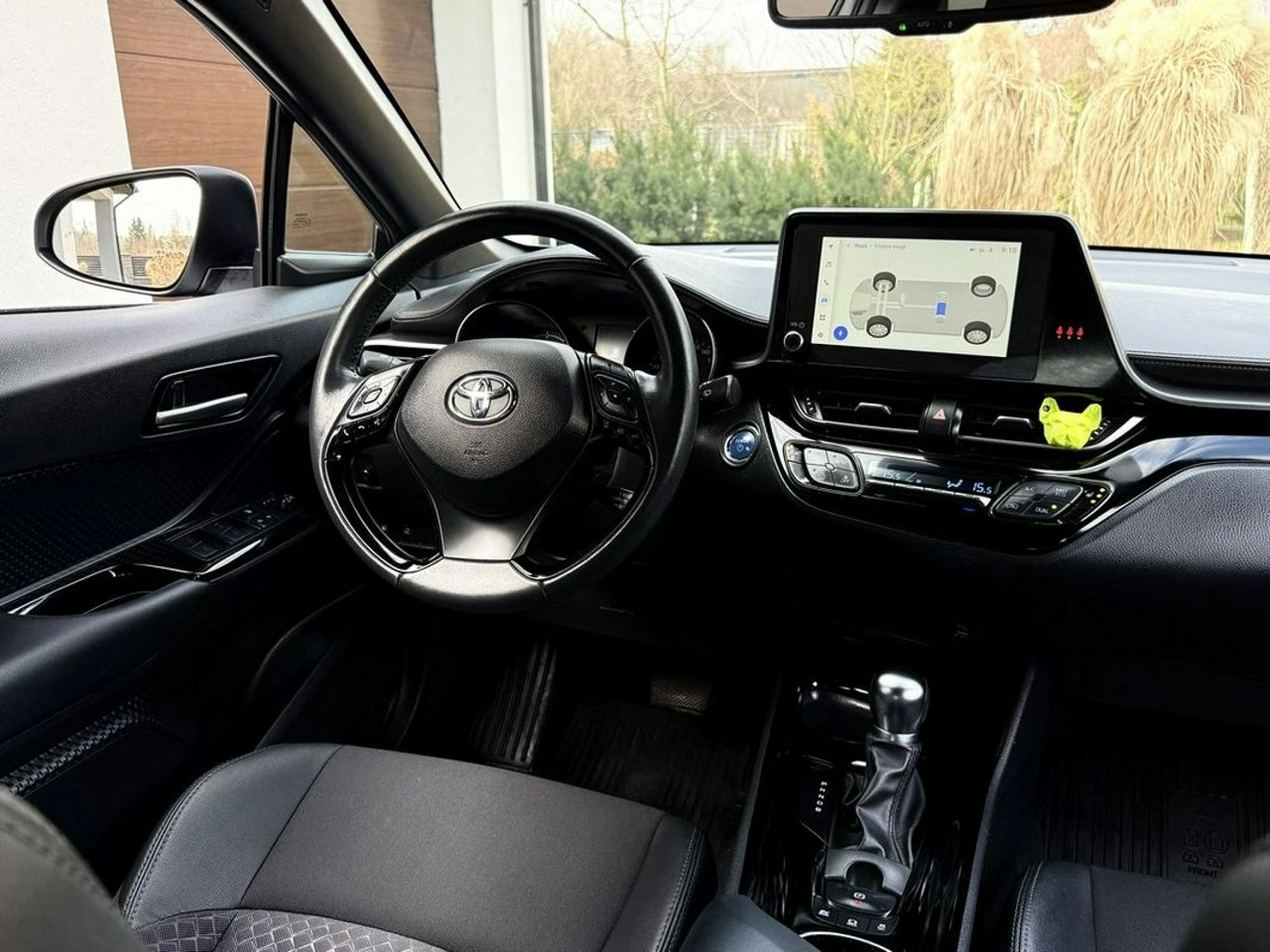 Toyota C-HR - Zdjęcie 27