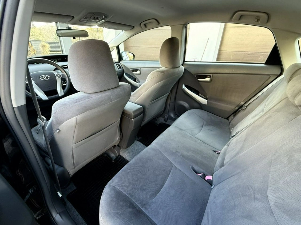 Toyota Prius+ - Zdjęcie 16
