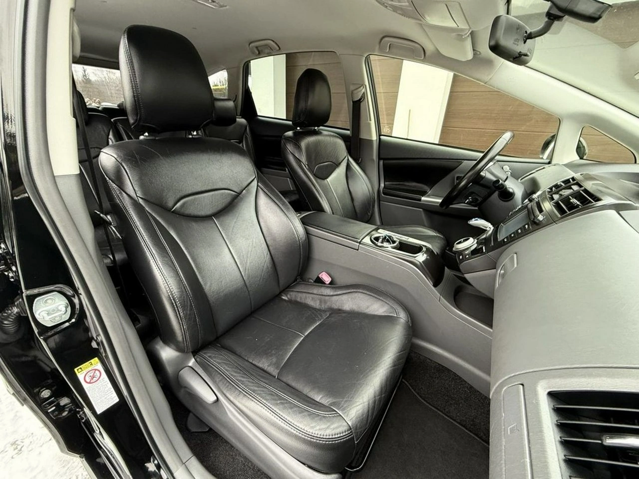 Toyota Prius+ - Zdjęcie 29