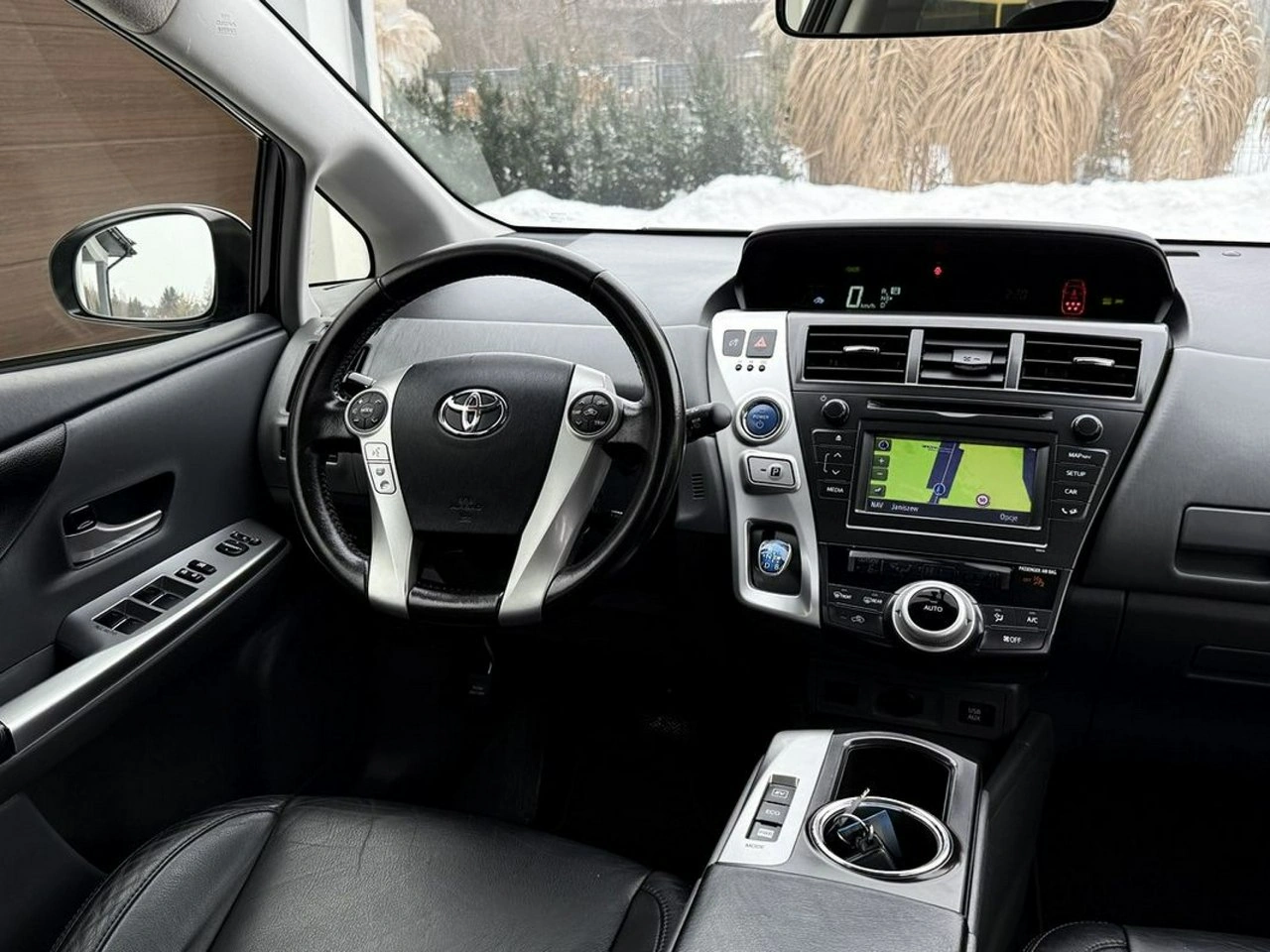 Toyota Prius+ - Zdjęcie 31