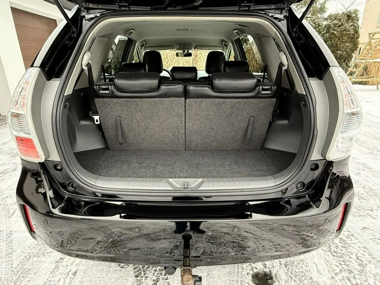Toyota Prius+ - Zdjęcie 38
