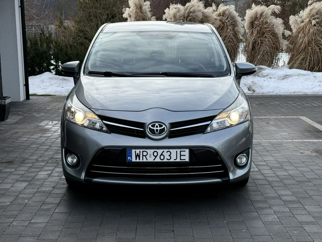 Toyota Verso - Zdjęcie 11
