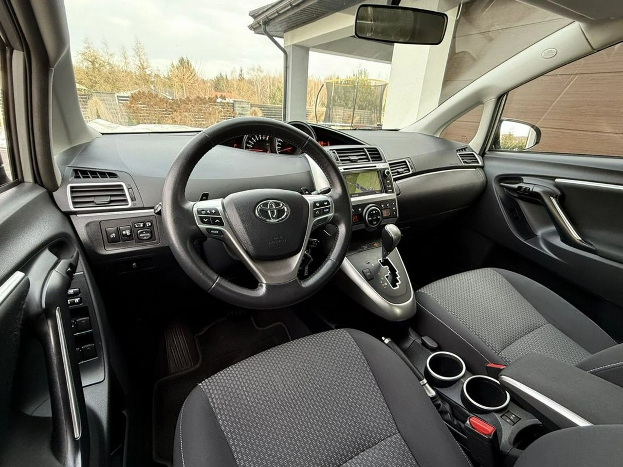 Toyota Verso - Zdjęcie 15