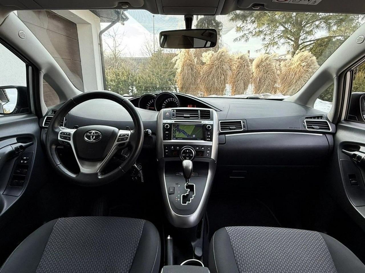Toyota Verso - Zdjęcie 19