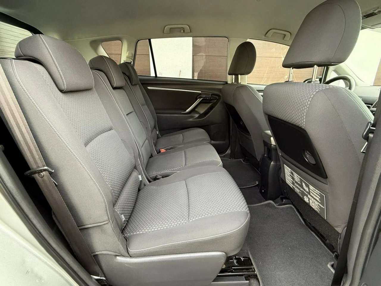 Toyota Verso - Zdjęcie 22