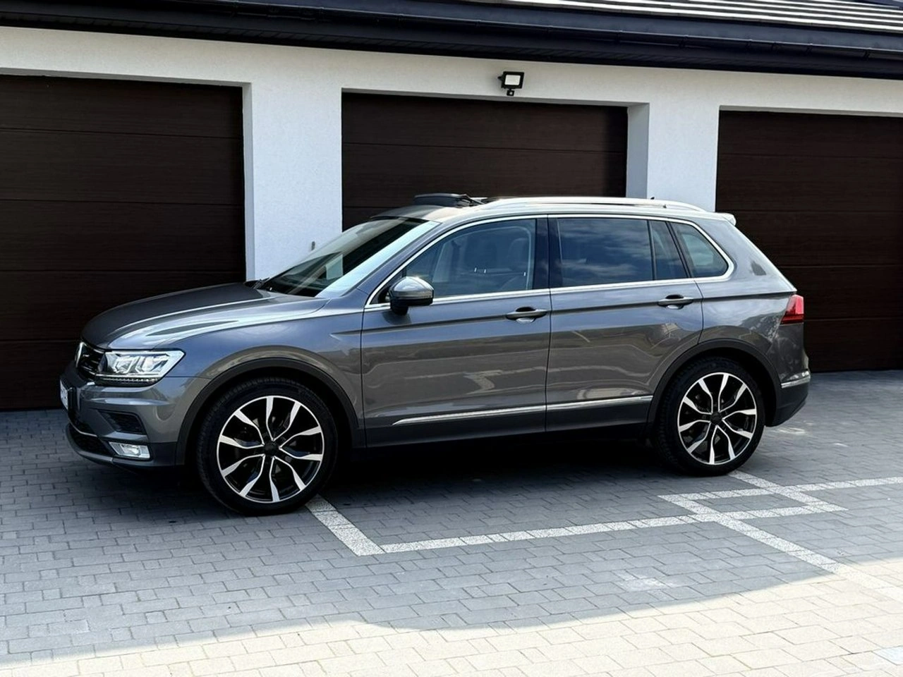 Volkswagen Tiguan - Zdjęcie 1