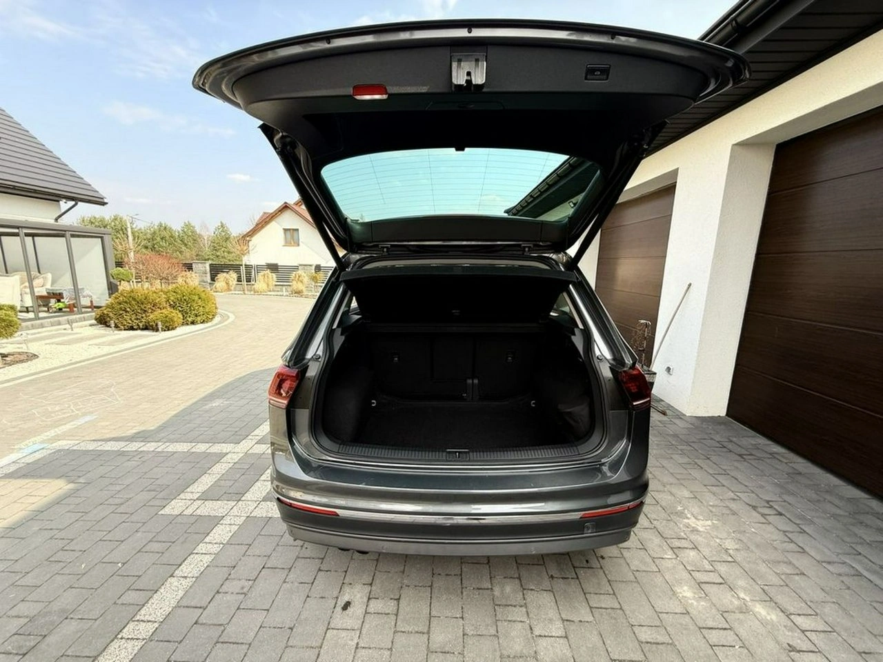 Volkswagen Tiguan - Zdjęcie 39