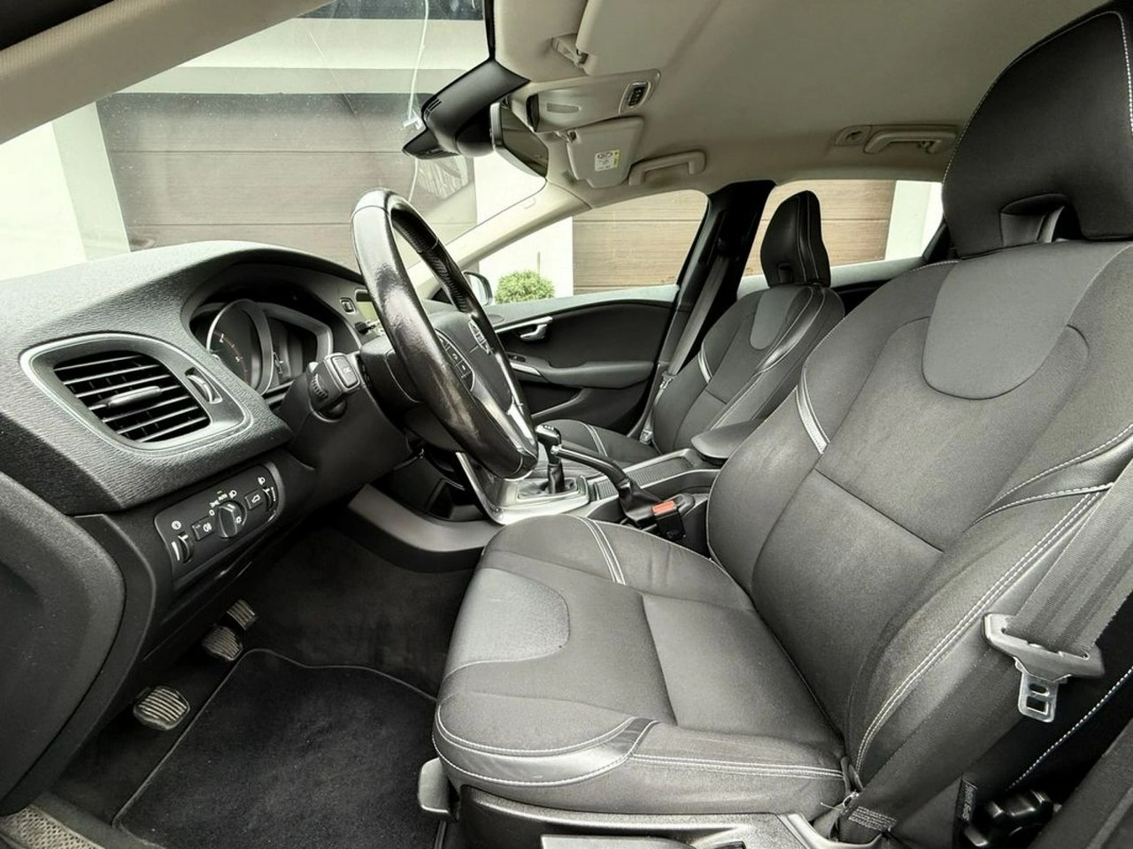 Volvo V40 - Zdjęcie 13