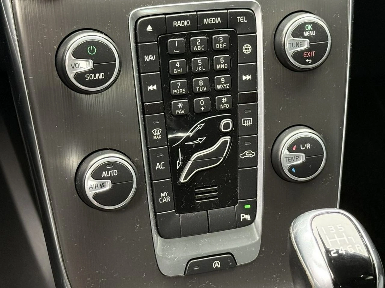 Volvo V40 - Zdjęcie 20