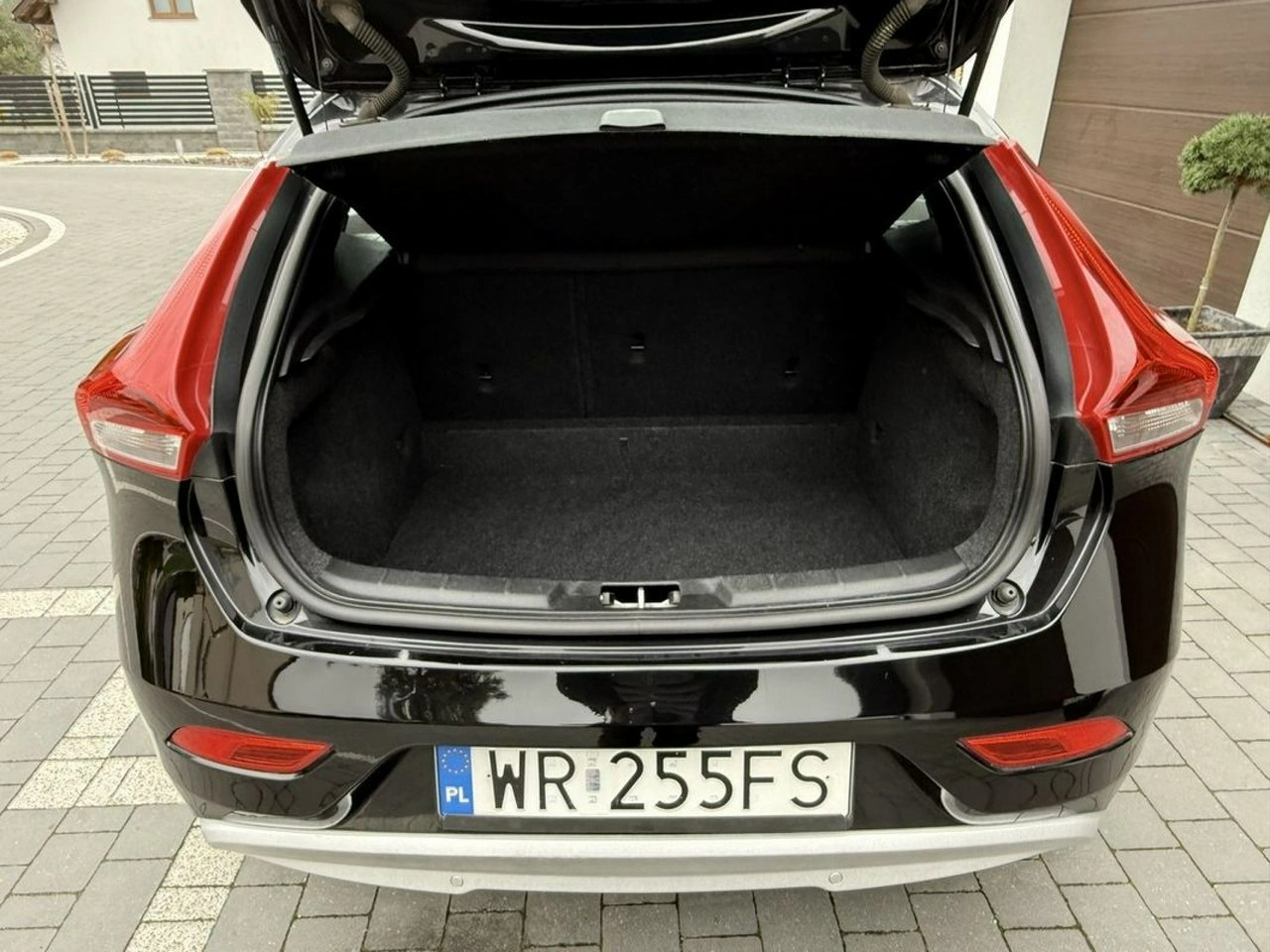 Volvo V40 - Zdjęcie 32