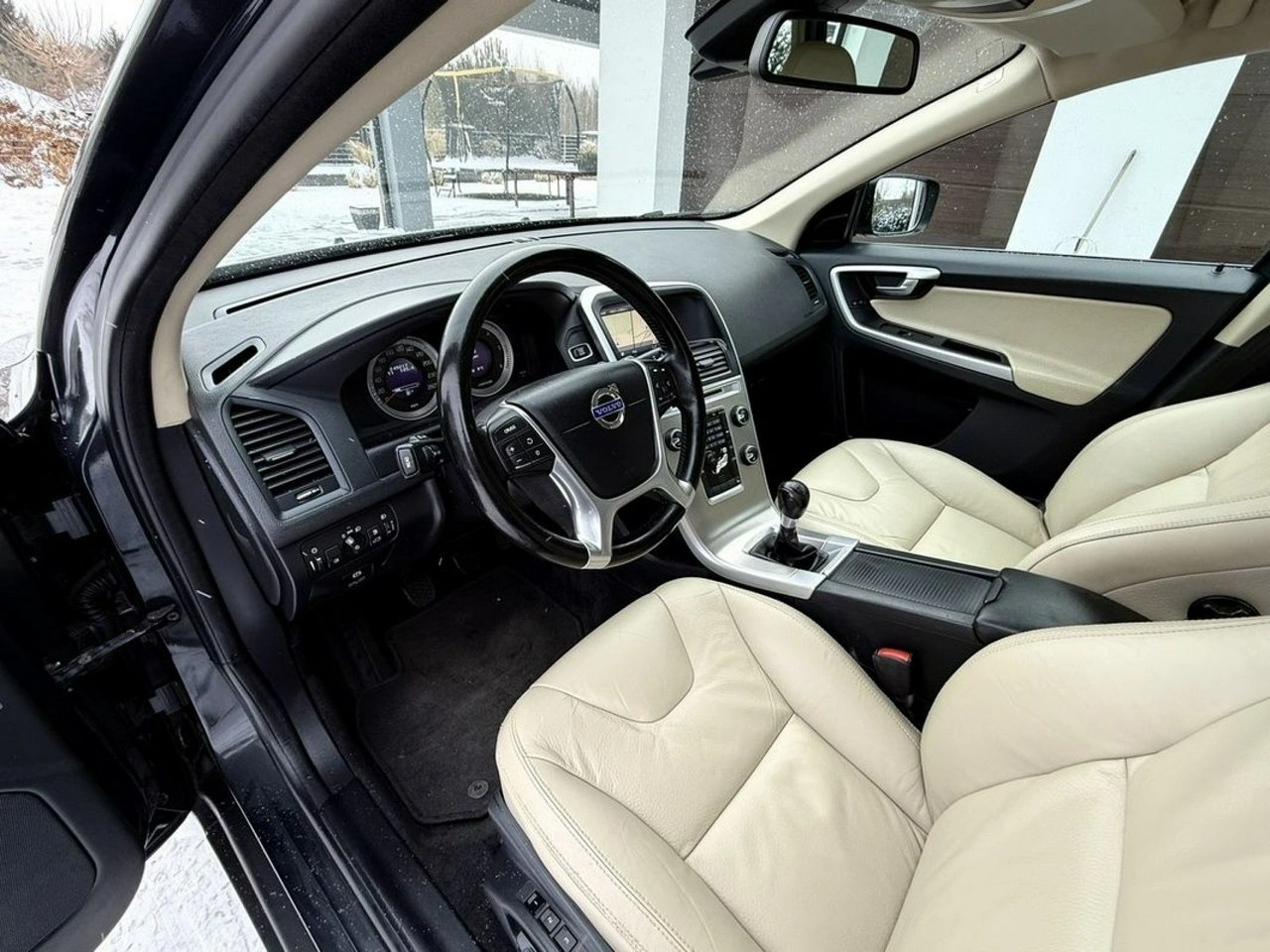 Volvo XC 60 - Zdjęcie 12