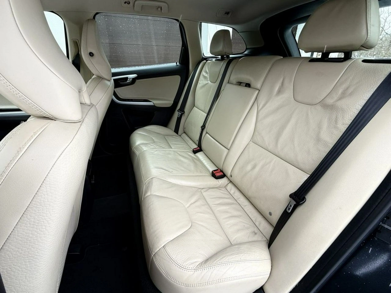 Volvo XC 60 - Zdjęcie 18