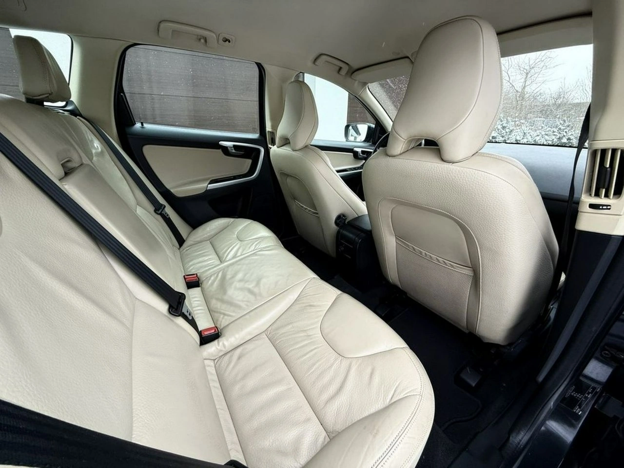Volvo XC 60 - Zdjęcie 19