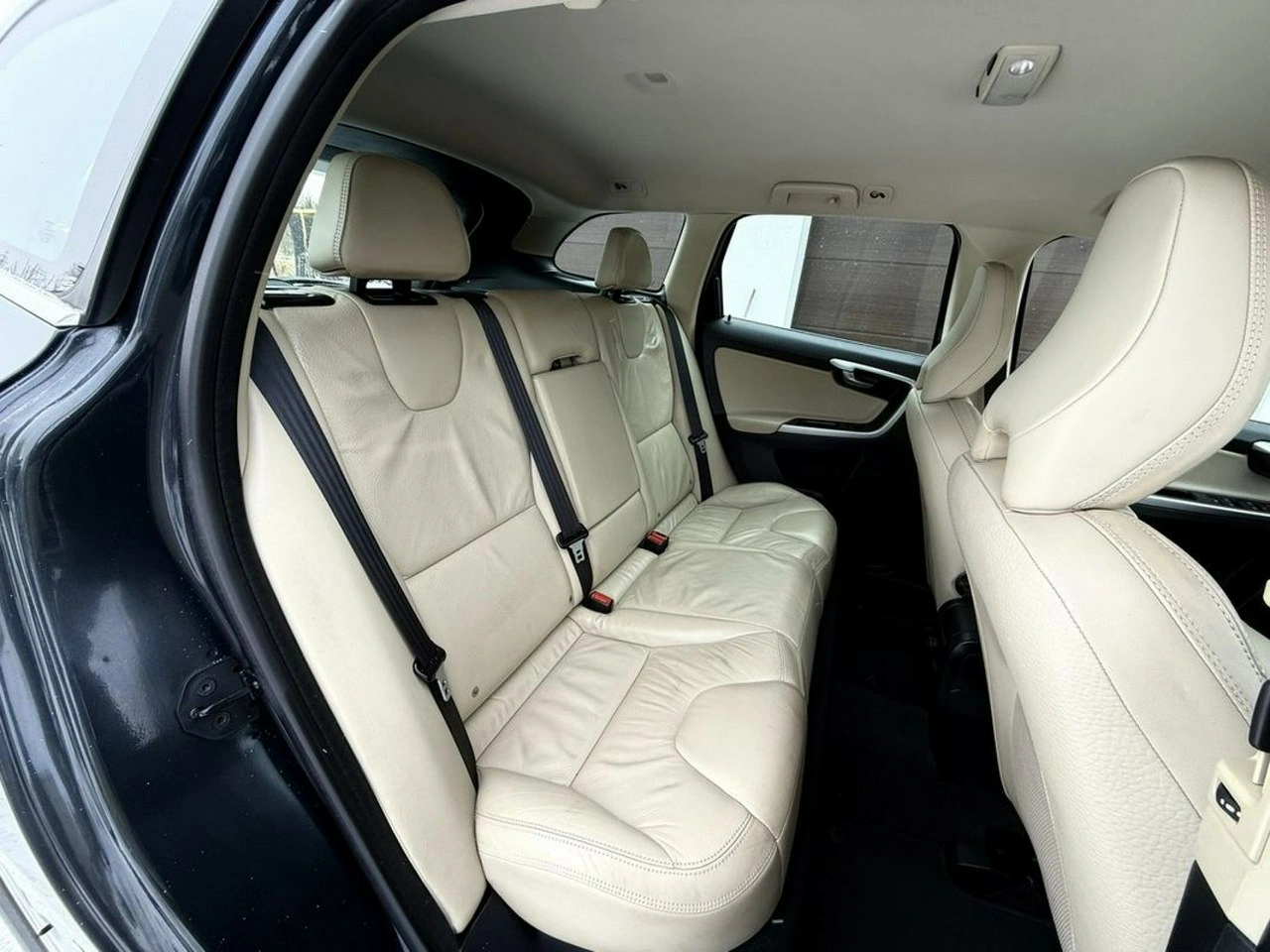 Volvo XC 60 - Zdjęcie 21
