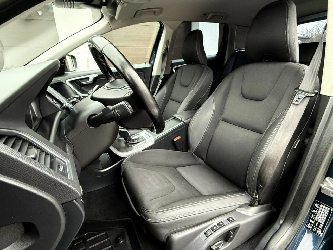 Volvo XC 60 - Zdjęcie 13