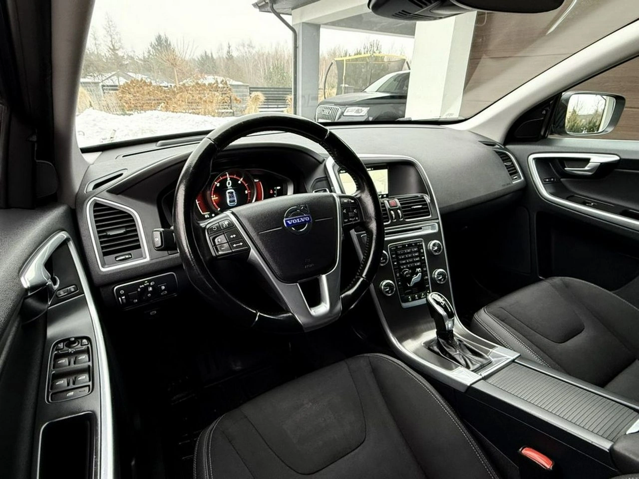 Volvo XC 60 - Zdjęcie 14