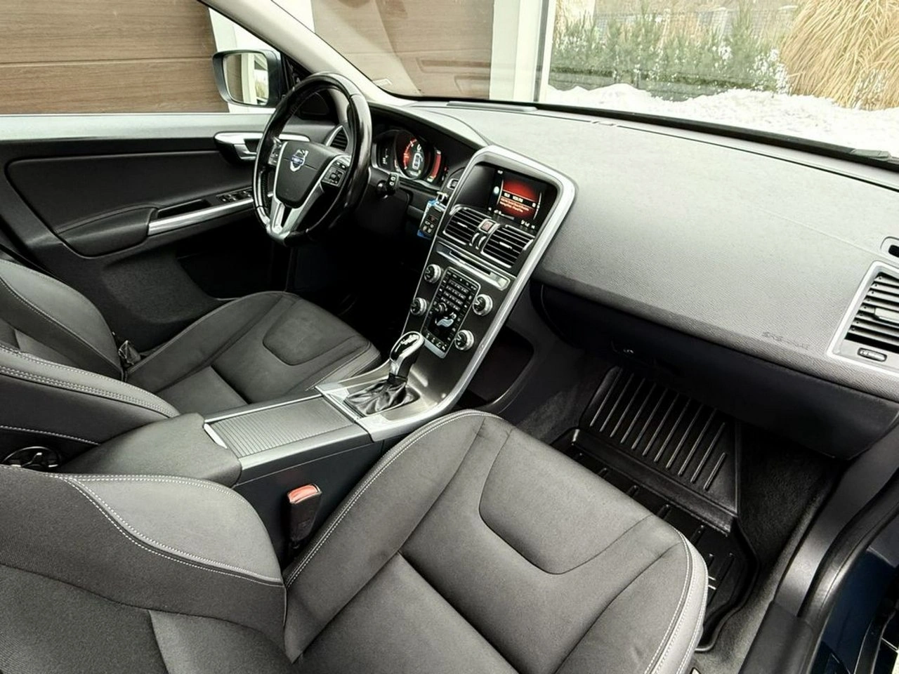 Volvo XC 60 - Zdjęcie 22