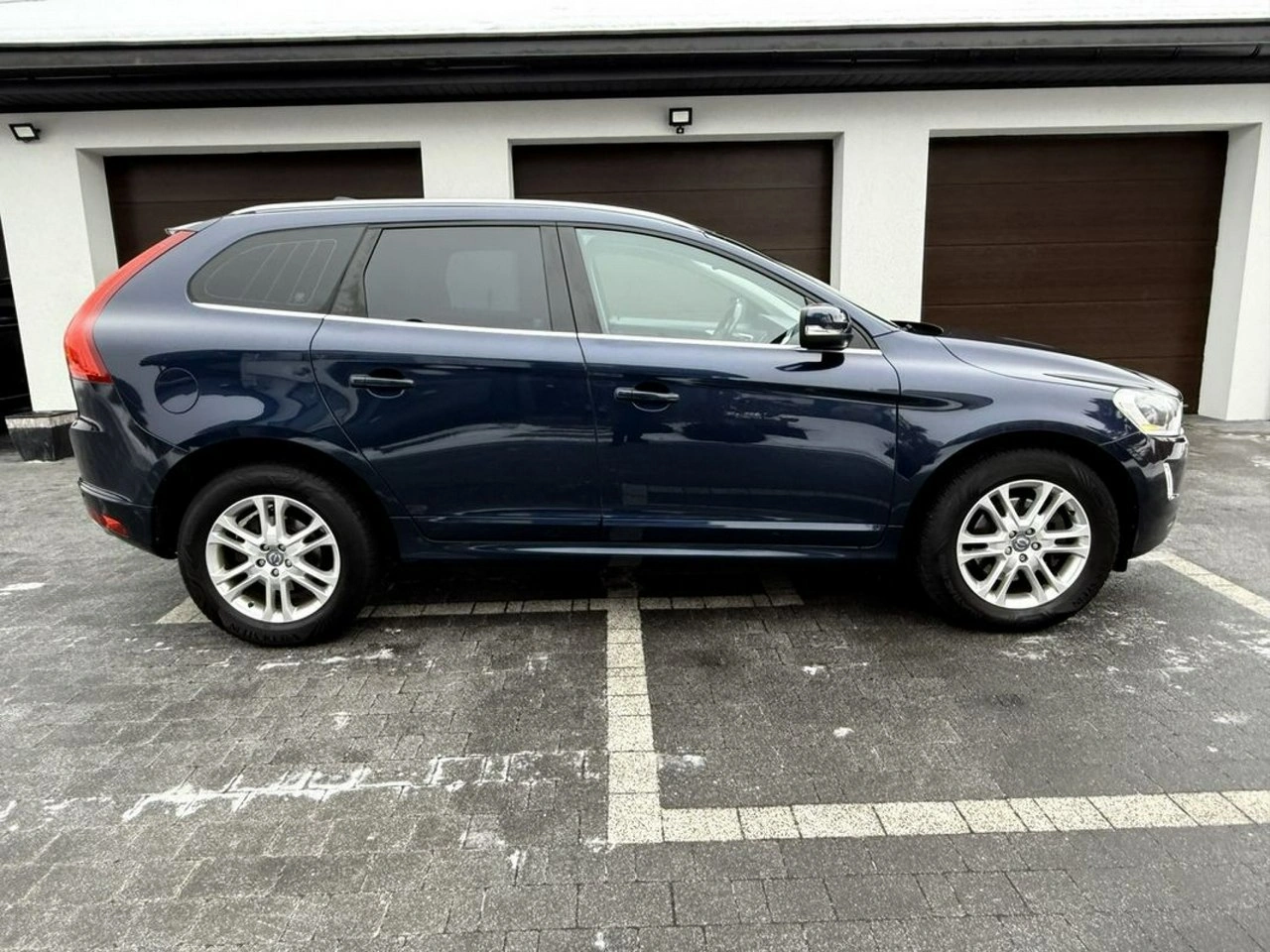 Volvo XC 60 - Zdjęcie 8