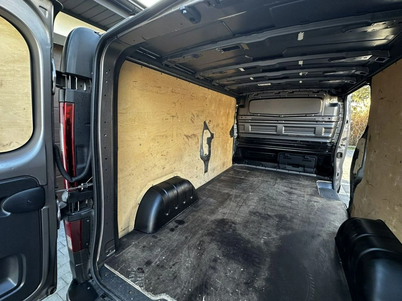 Renault Trafic - Zdjęcie 23