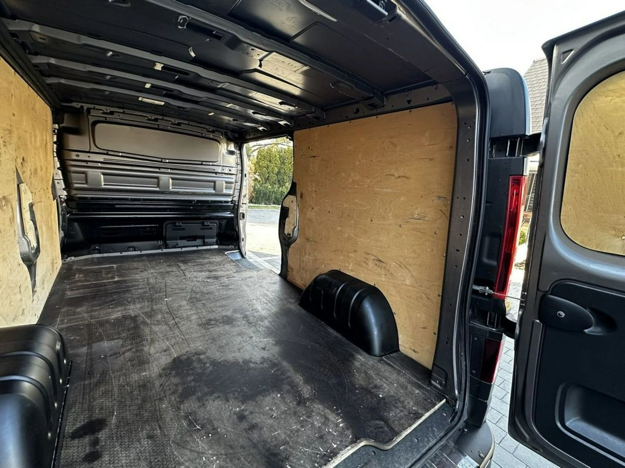 Renault Trafic - Zdjęcie 24