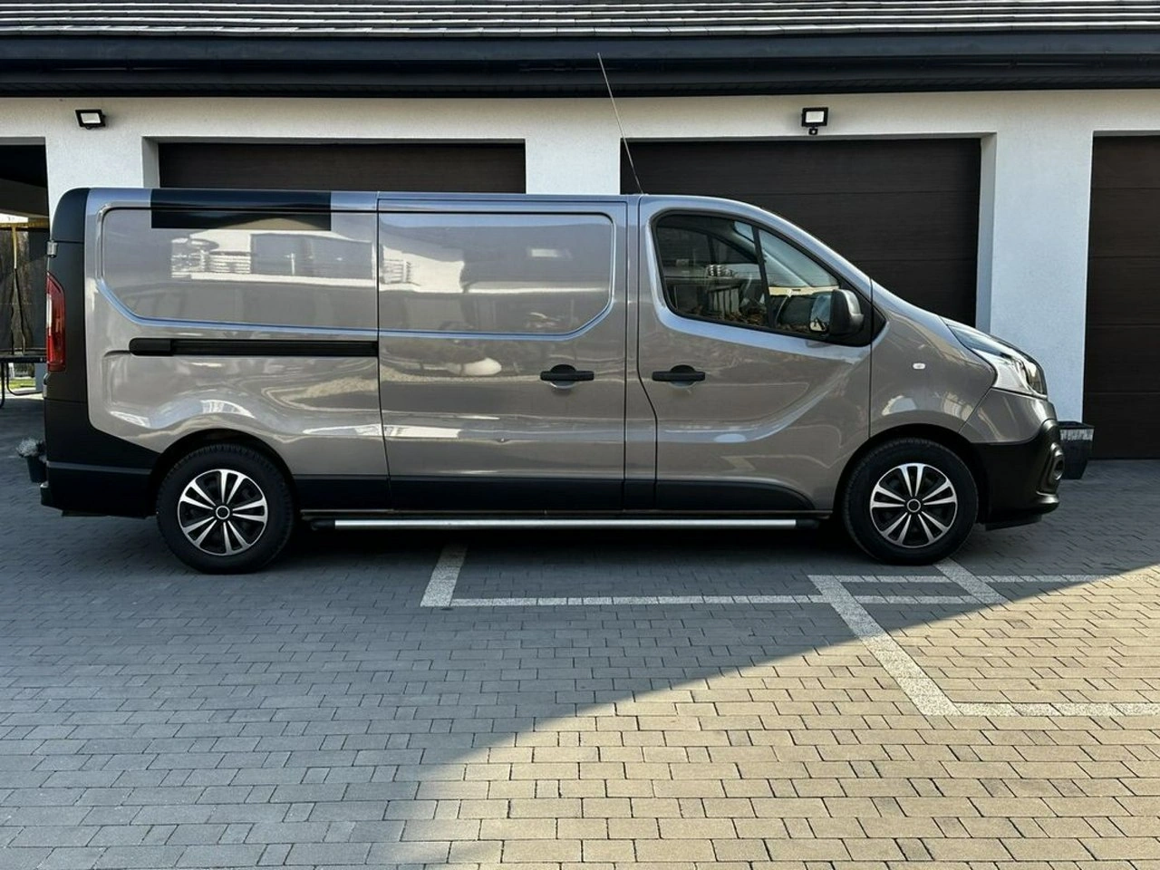 Renault Trafic - Zdjęcie 8
